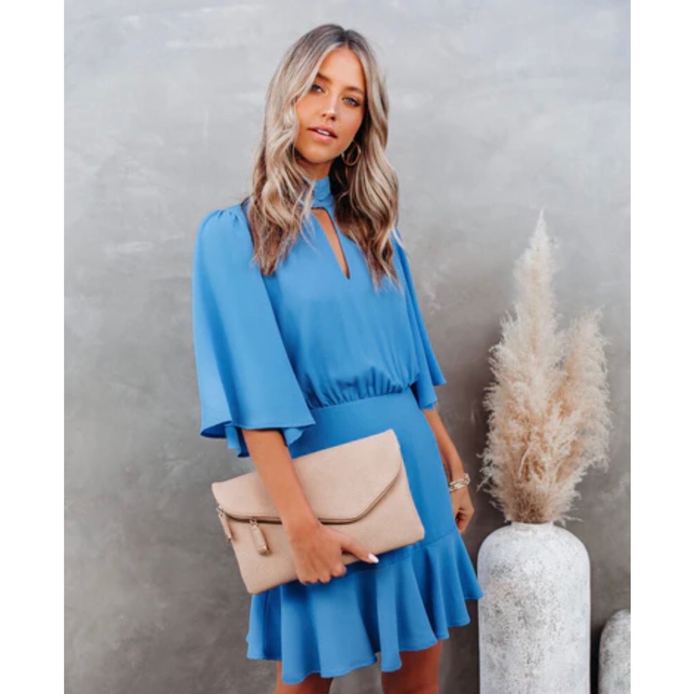 Vici Keyhole Dress